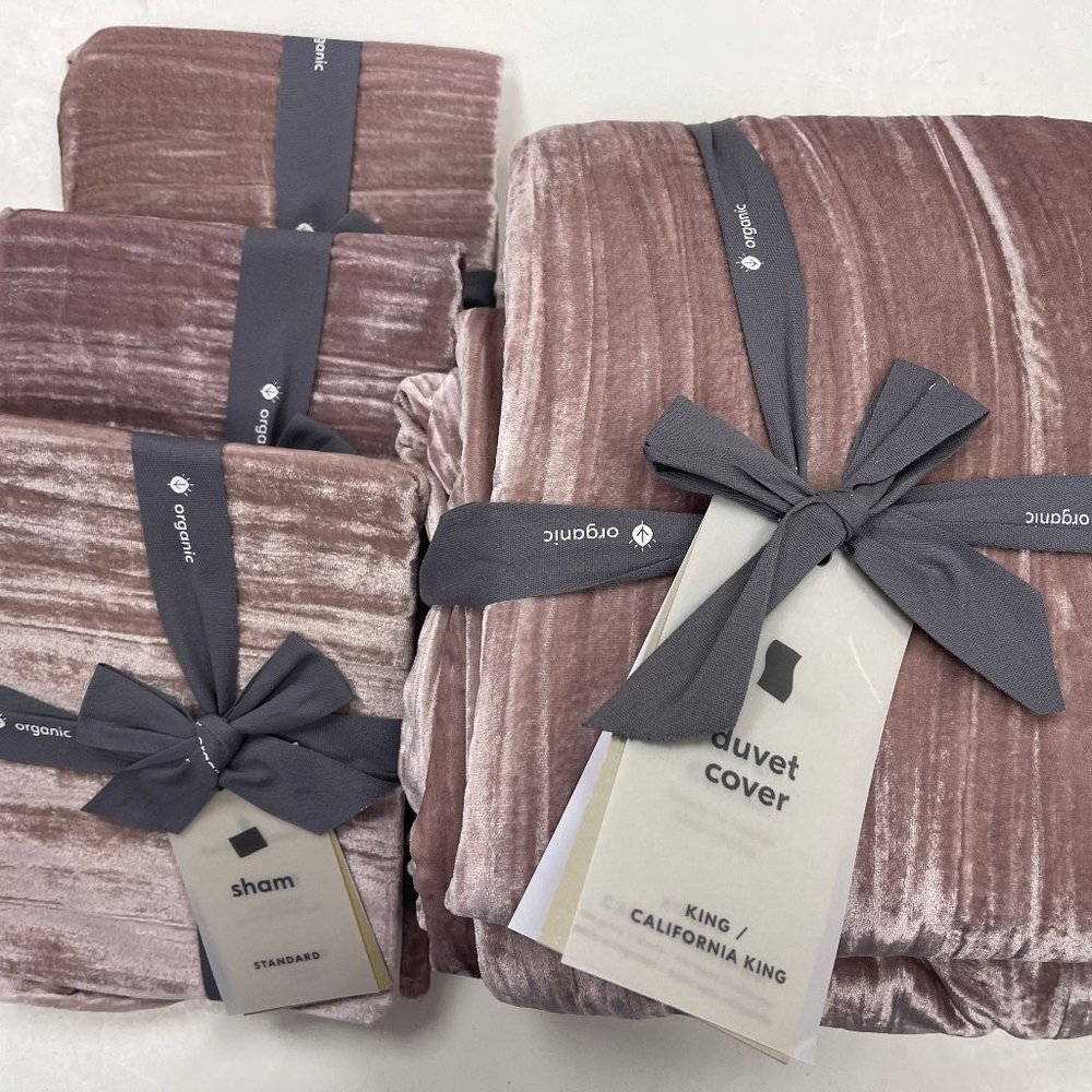 West Elm King Crinkle Velvet Duvet Cover & 3 Standard Shams Blush